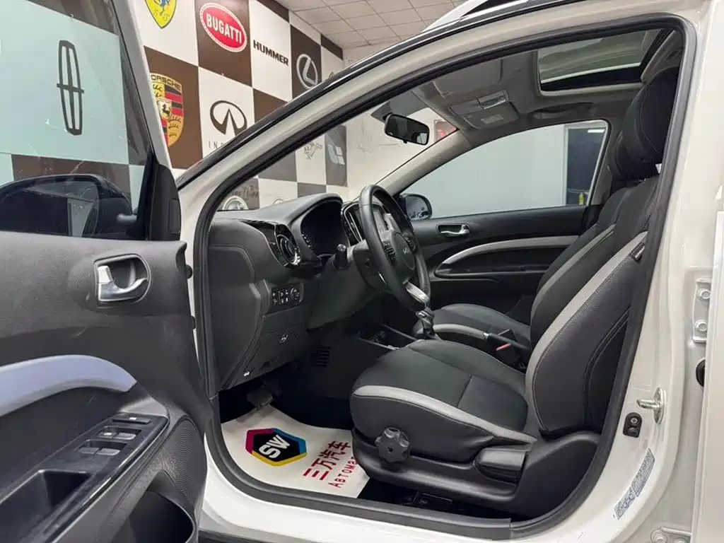 Kia KX1 2022