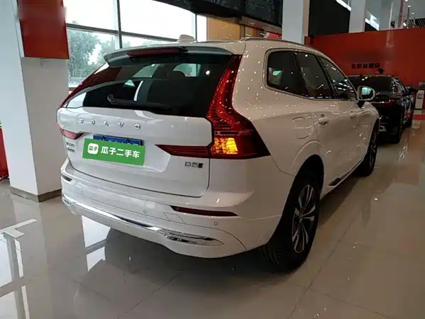 Volvo XC60 2024