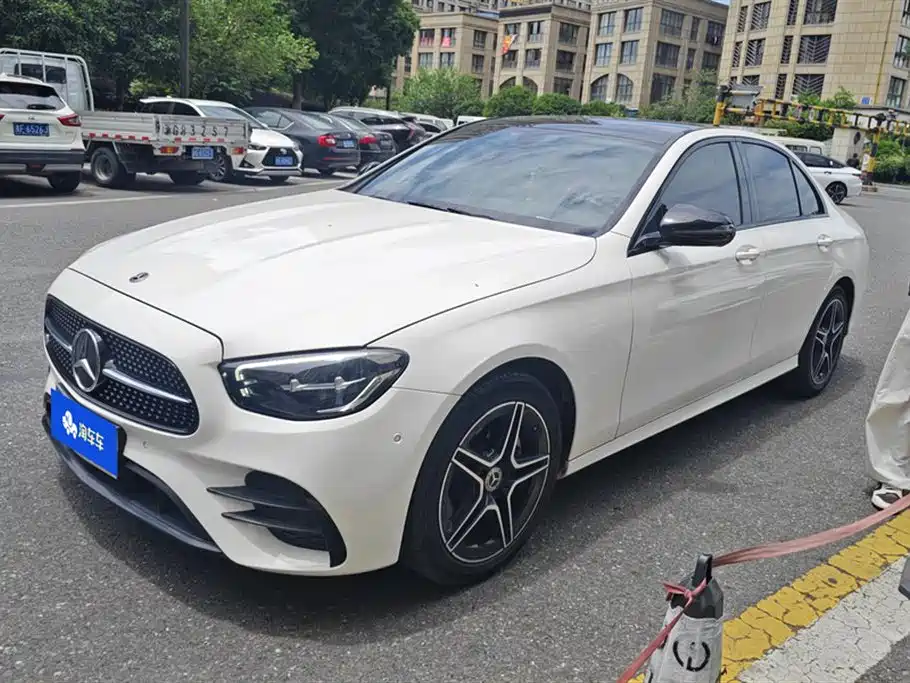 Mercedes-Benz E-Class 2021