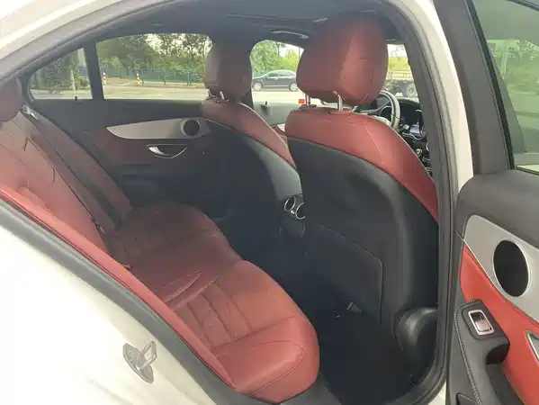 Mercedes-Benz C-Class 2017