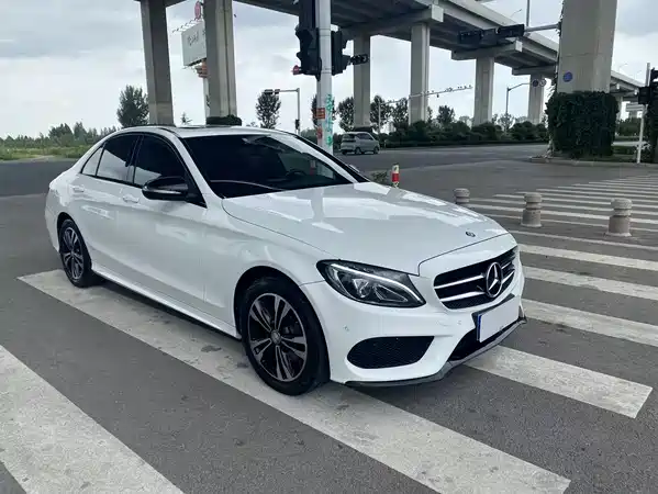 Mercedes-Benz C-Class 2017