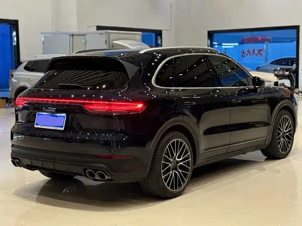 Porsche Cayenne 2020