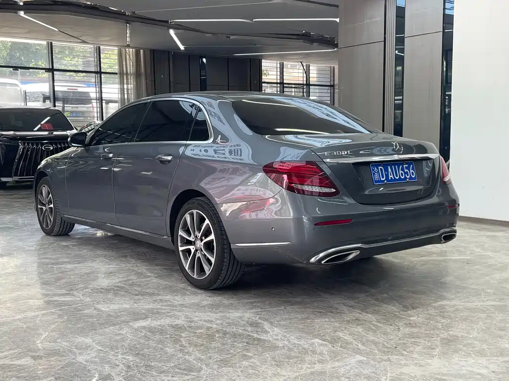 Mercedes-Benz E-Class 2017