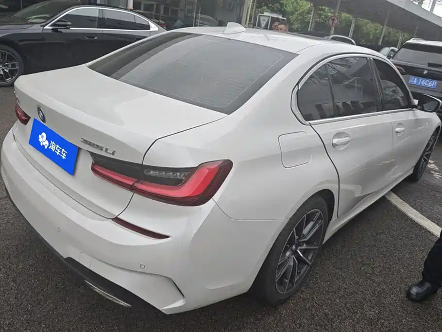 BMW 3 Series 2020