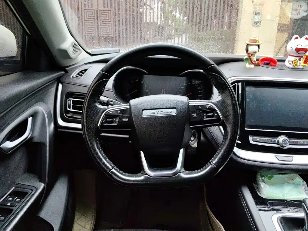 Jetour X70M 2020