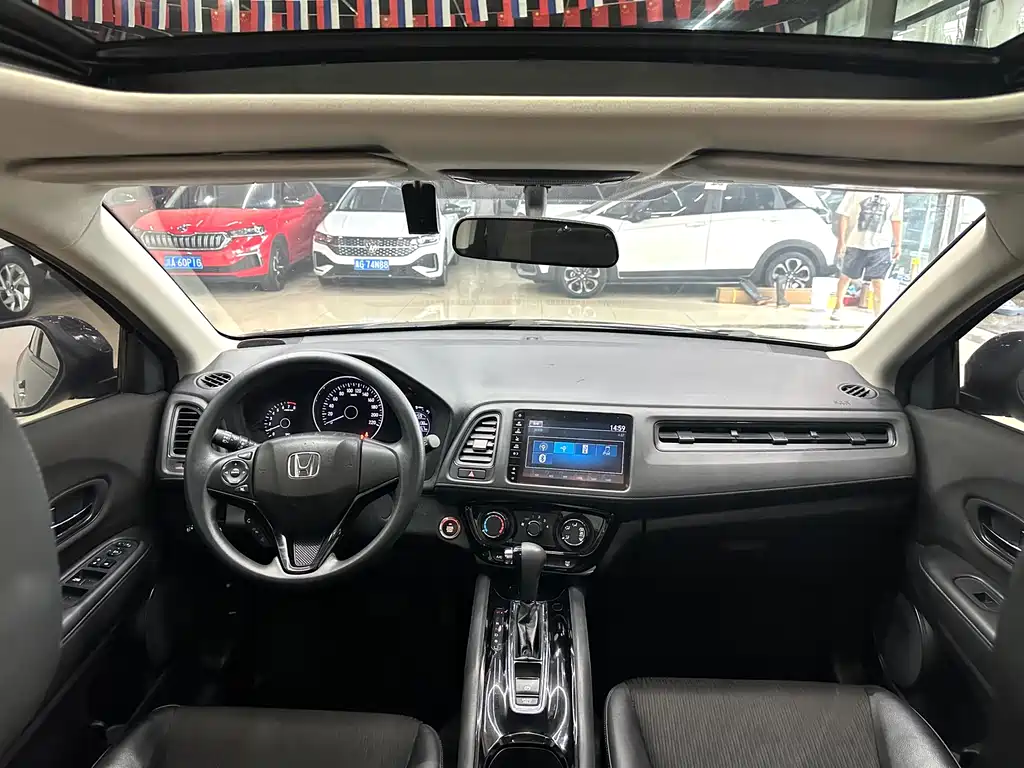 Honda Vezel 2022 — фото 12