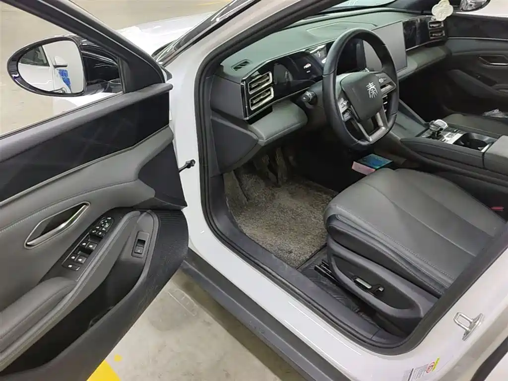 BYD Qin L 2025 — фото 16