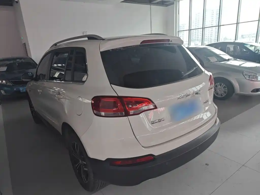 Zotye X5 2016 — фото 23