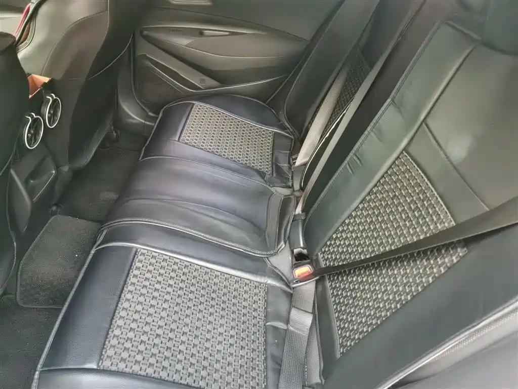 Toyota Corolla 2019 — фото 15