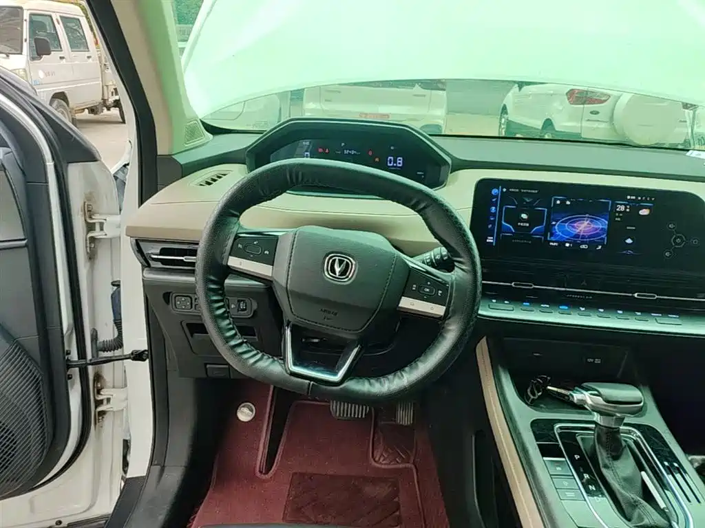 Changan CS55PLUS 2022 — фото 11