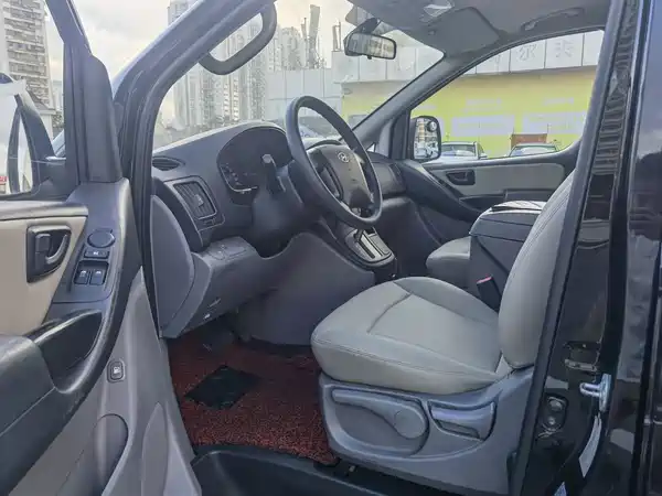 Hyundai H-1 Huiyi 2014