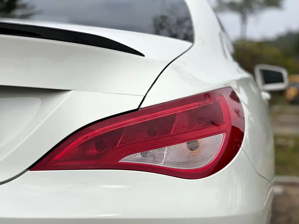 Mercedes-Benz CLA 2017 — фото 19