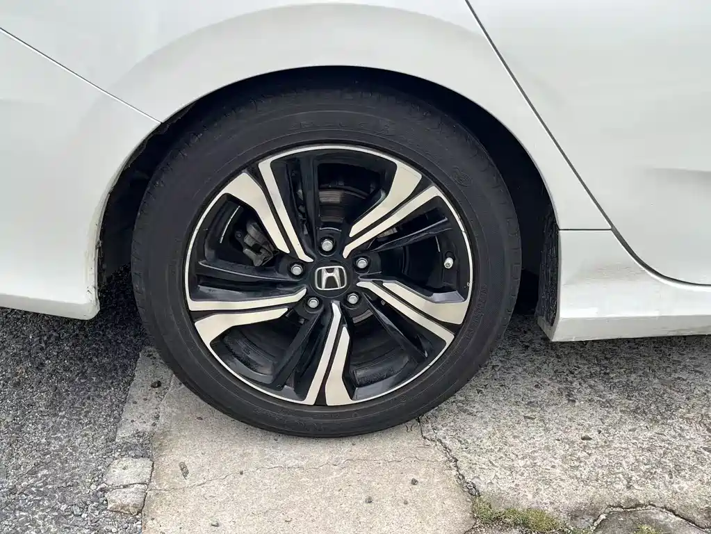 Honda Civic 2020 — фото 14