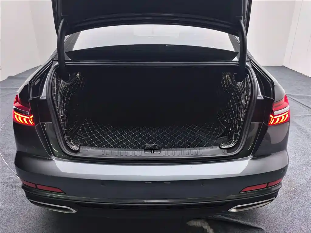 Audi A6L 2021 — фото 27