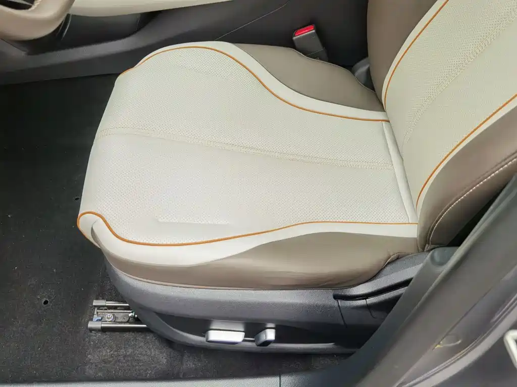 BYD Qin PLUS 2023 — фото 20