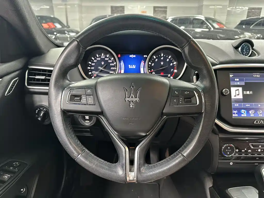 Maserati Ghibli 2016 — фото 16