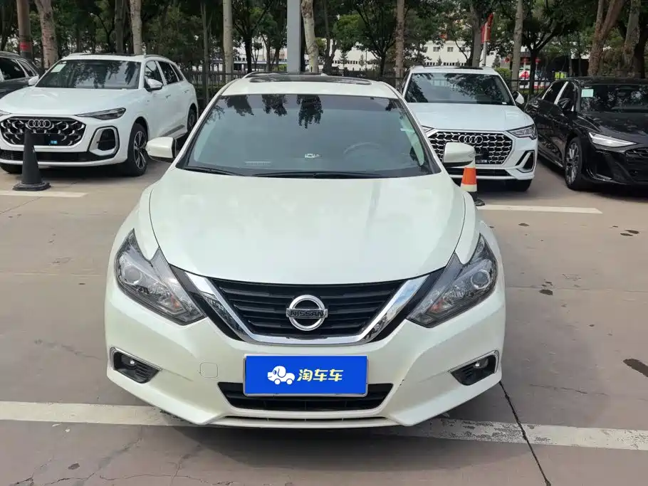 Nissan Teana 2018
