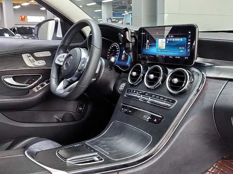 Mercedes-Benz C-Class 2021 — фото 10