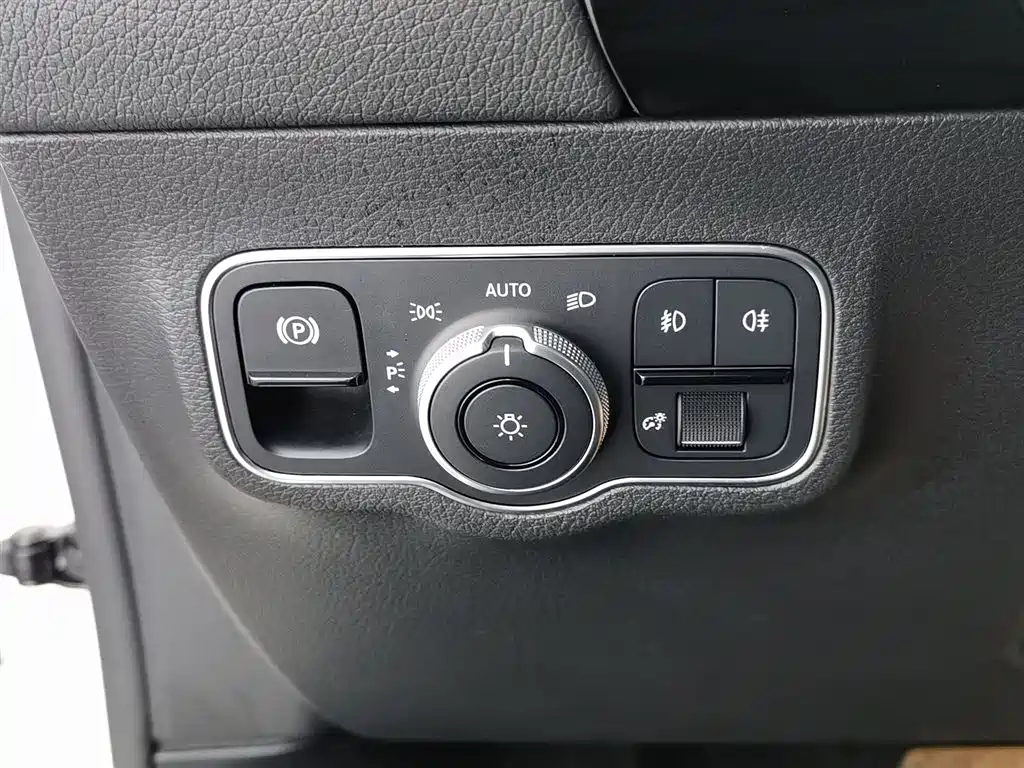 Mercedes-Benz GLA 2022 — фото 21