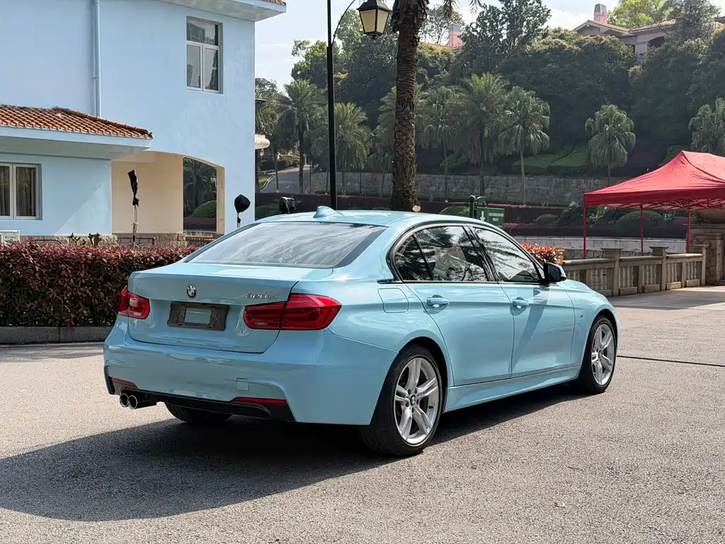 BMW 3 Series 2019 — фото 7