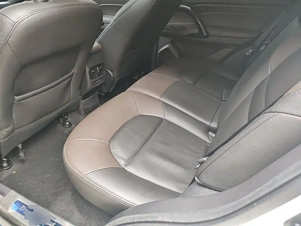 GAC Motor Trumpchi GS4 2018 — фото 17