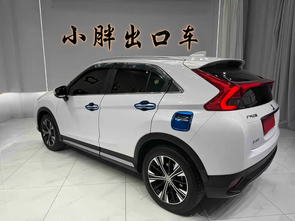 Mitsubishi Eclipse Cross 2022 — фото 6