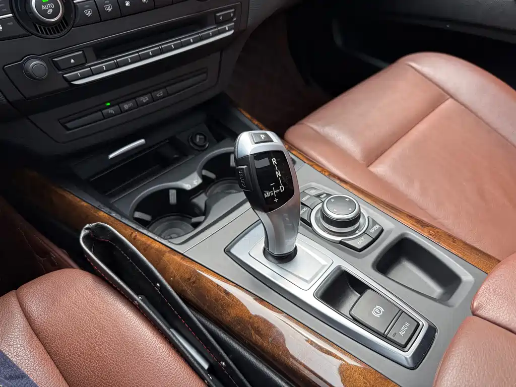 BMW X5 2013 — фото 14