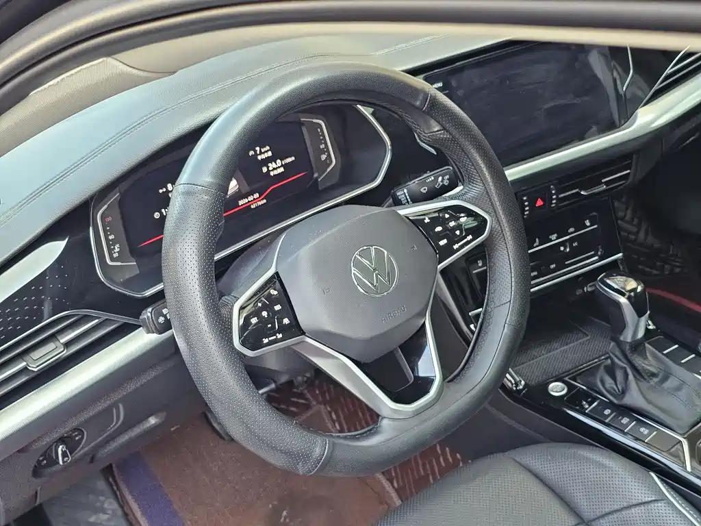 Volkswagen Passat 2022 — фото 17