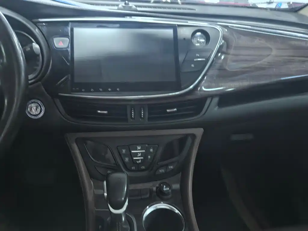 Buick Envision Plus 2017 — фото 13