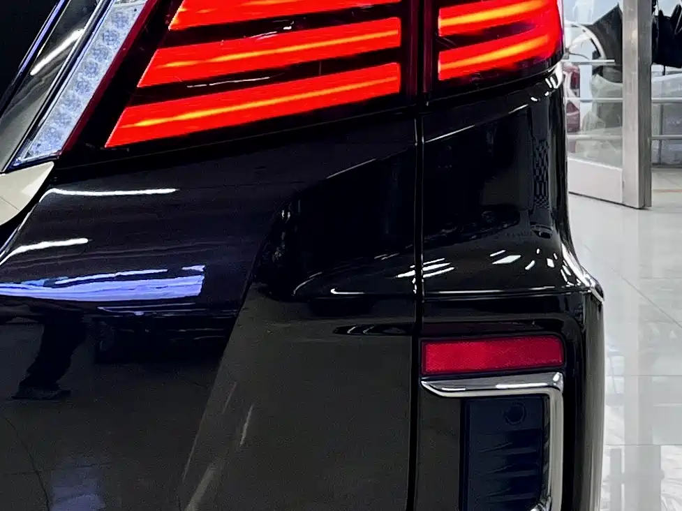 Honda Elysion 2020 — фото 23