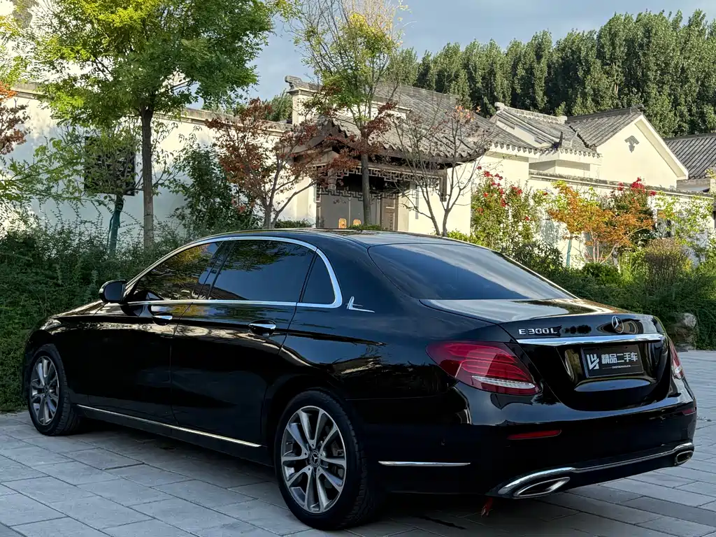 Mercedes-Benz E-Class 2018