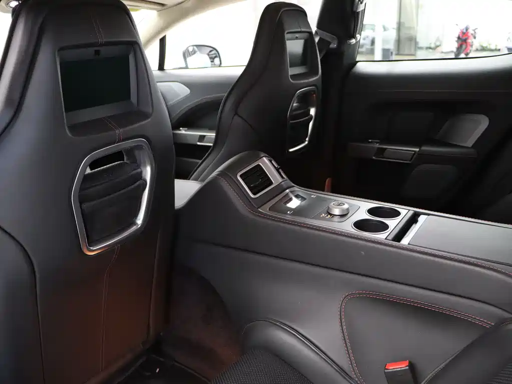 Aston Martin Rapide 2014 — фото 28