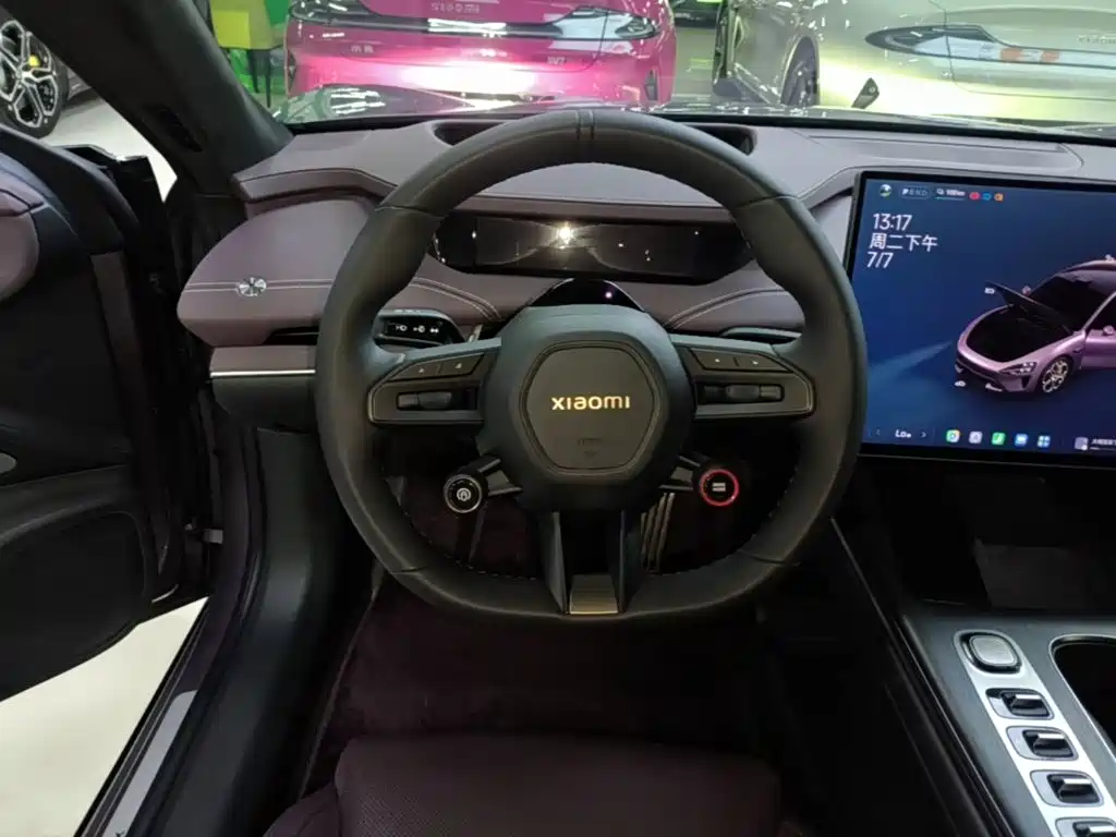 Xiaomi SU7 2025