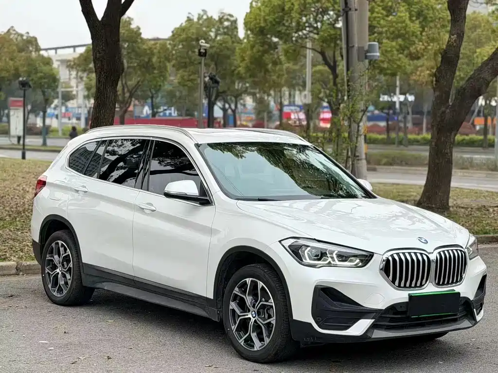 BMW X1 2023 — фото 3