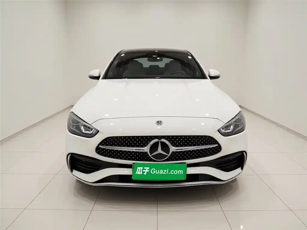 Mercedes-Benz C-Class 2023 — фото 3