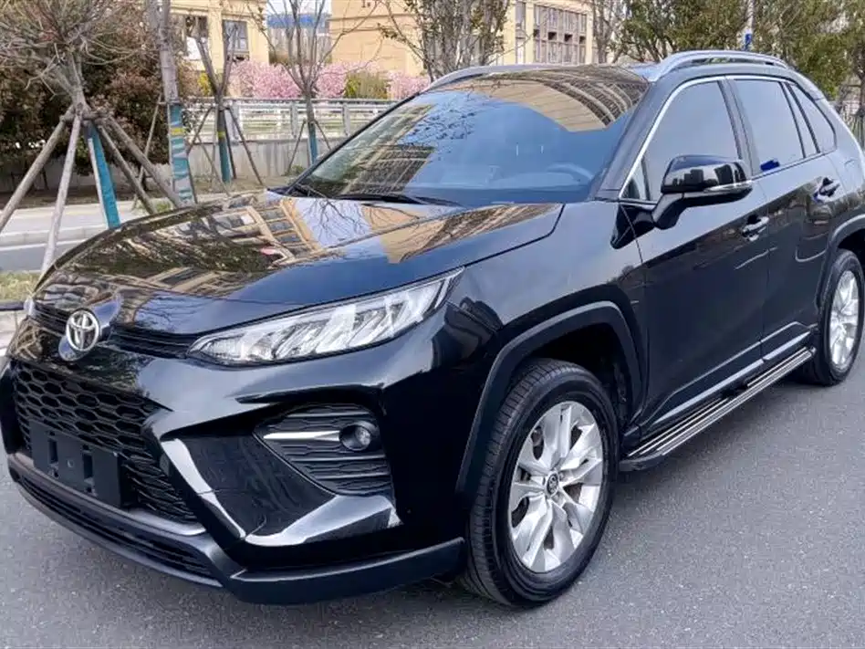 Toyota Wildlander 2023 — фото 1
