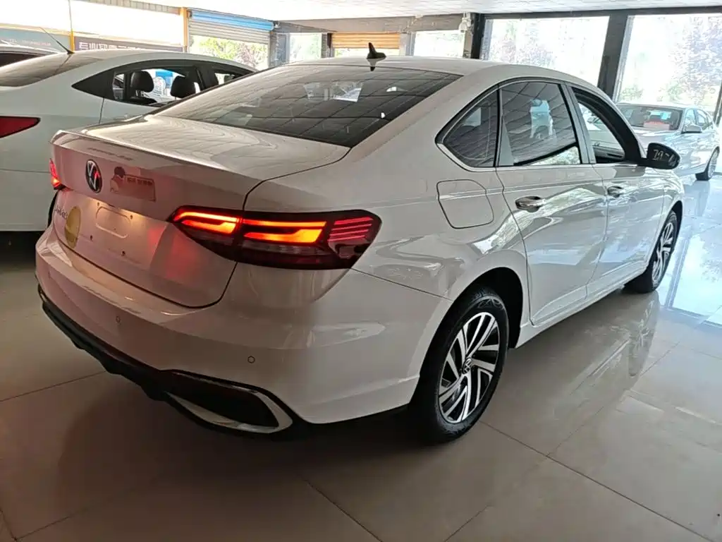 Volkswagen Lavida 2025