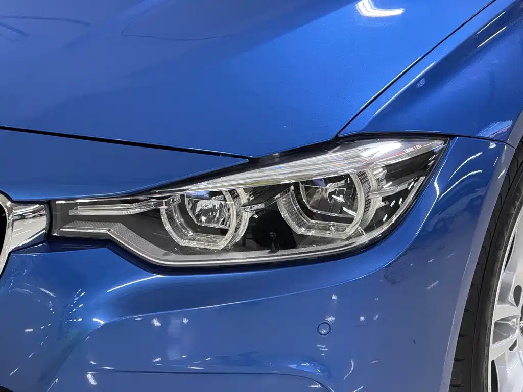 BMW 3 Series 2017