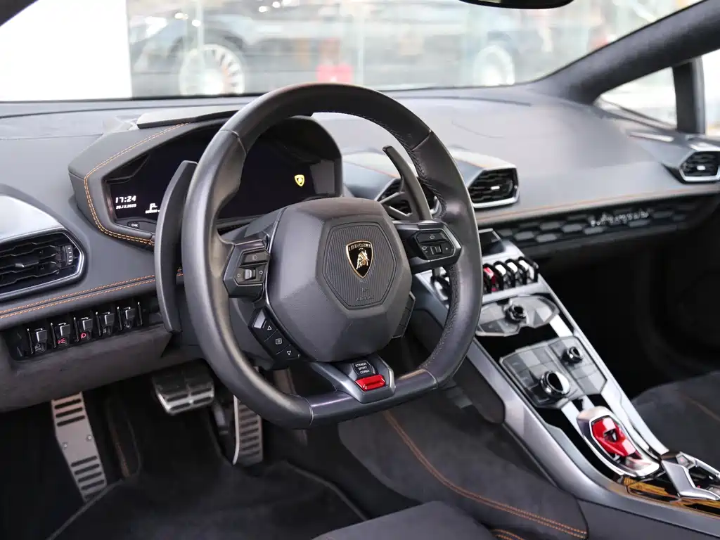 Lamborghini Huracán 2015 — фото 7