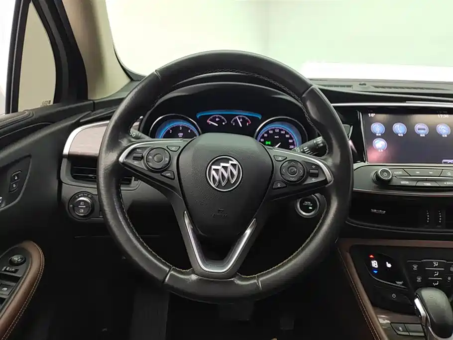 Buick Envision Plus 2017 — фото 15