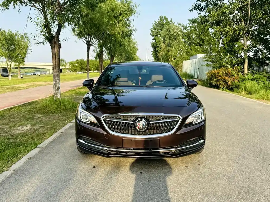 Buick LaCrosse 2016 — фото 2