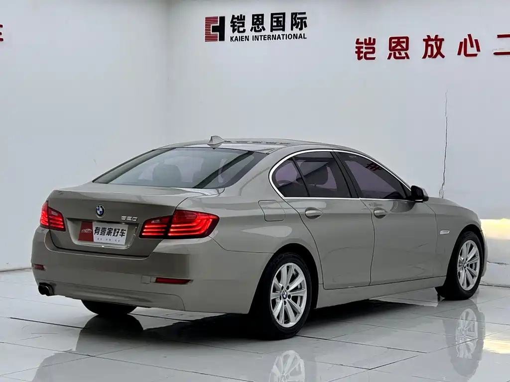 BMW 5 Series 2015 — фото 4