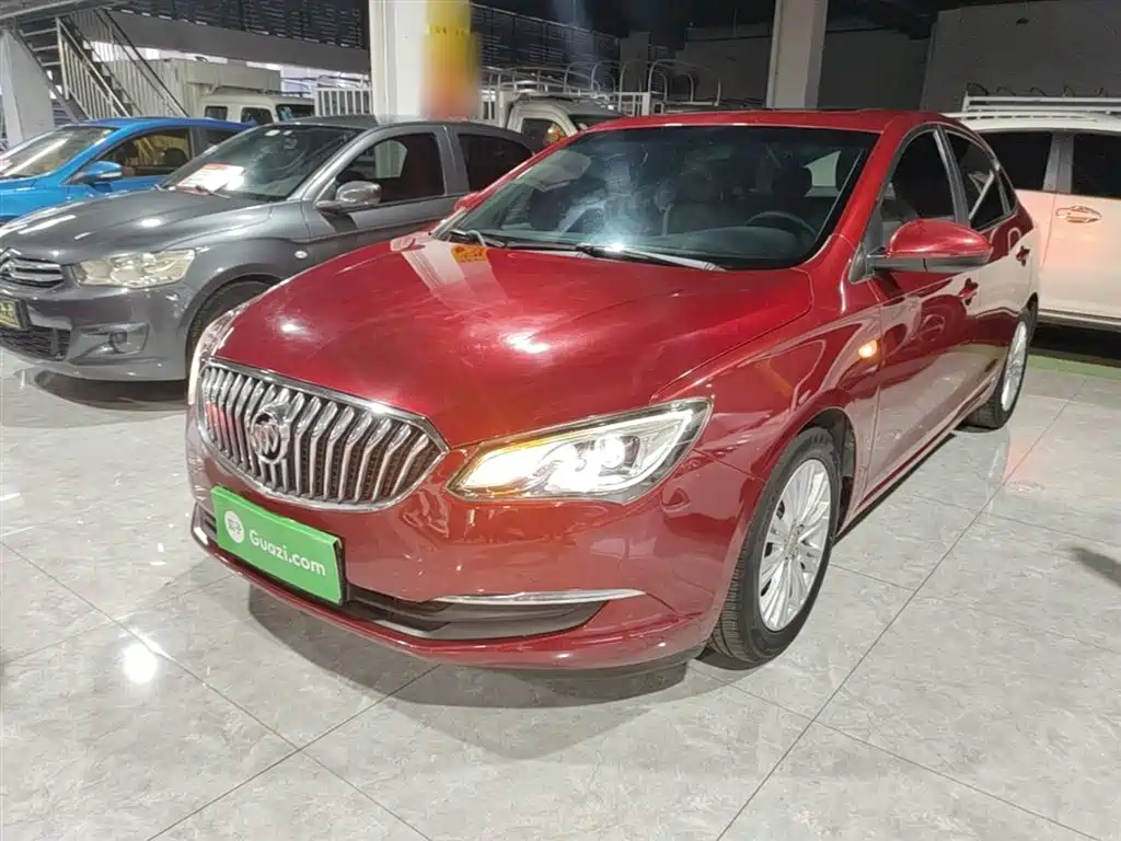 Buick Excelle 2015 — фото 1
