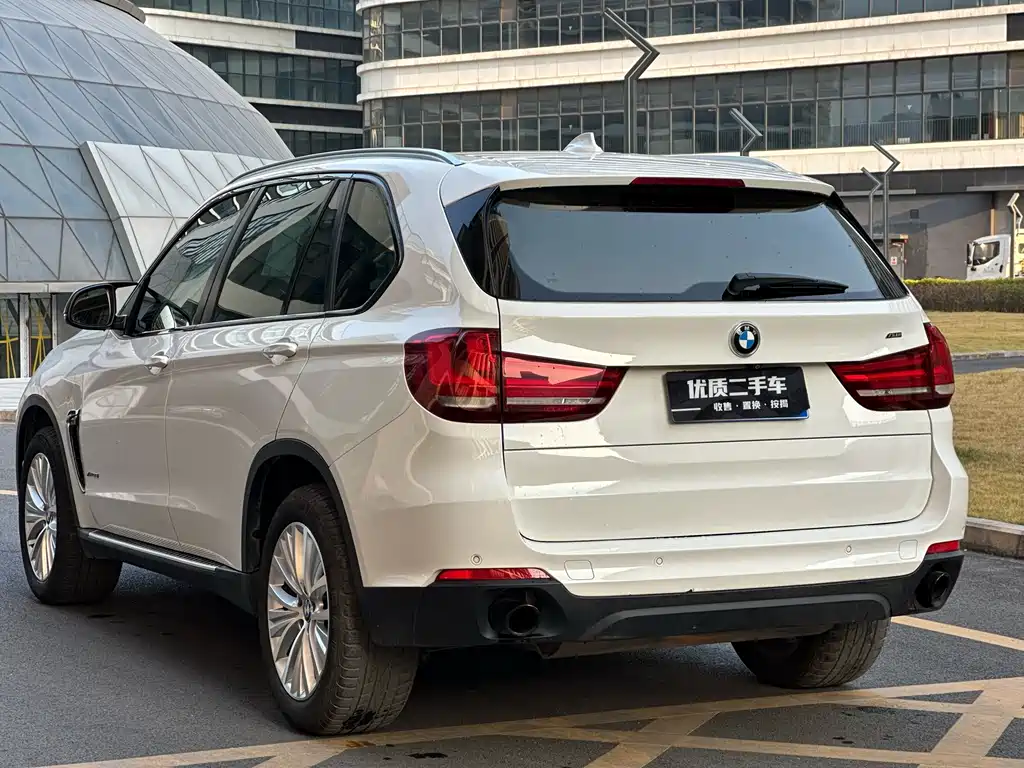 BMW X5 2014 — фото 9
