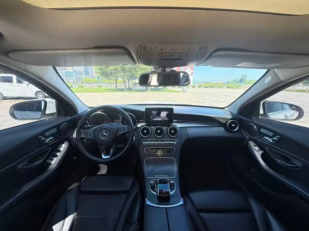 Mercedes-Benz C-Class 2015