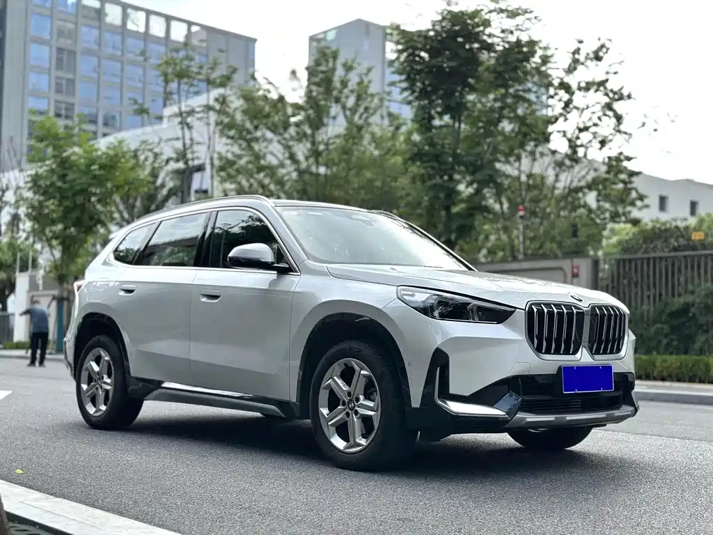 BMW X1 2024 — фото 3