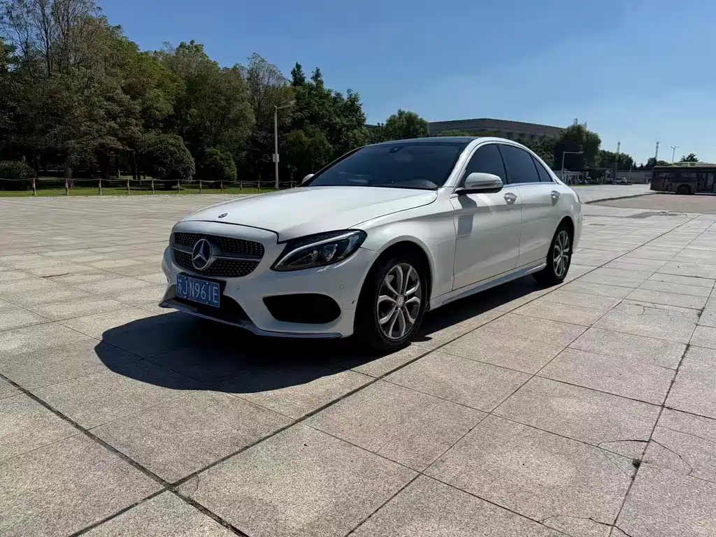 Mercedes-Benz C-Class 2015