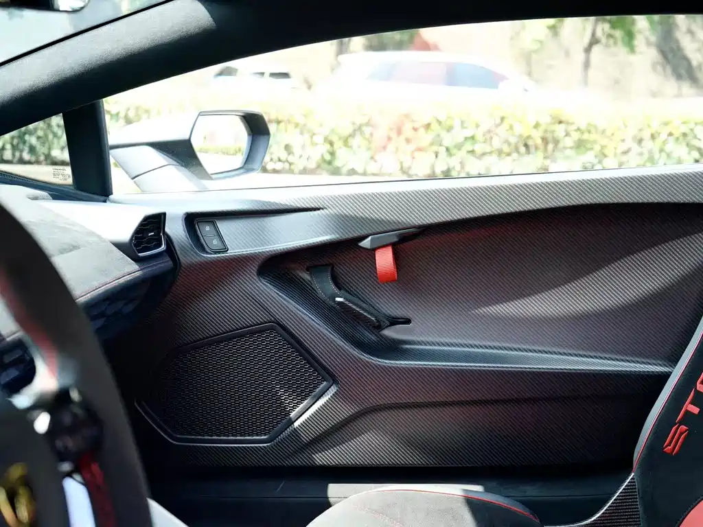 Lamborghini Huracán 2022 — фото 11