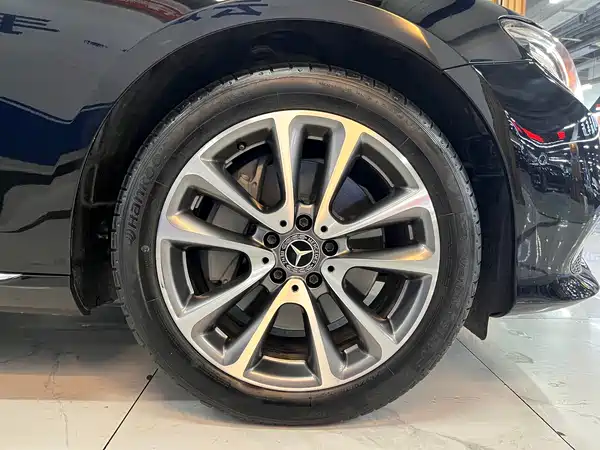 Mercedes-Benz E-Class 2019
