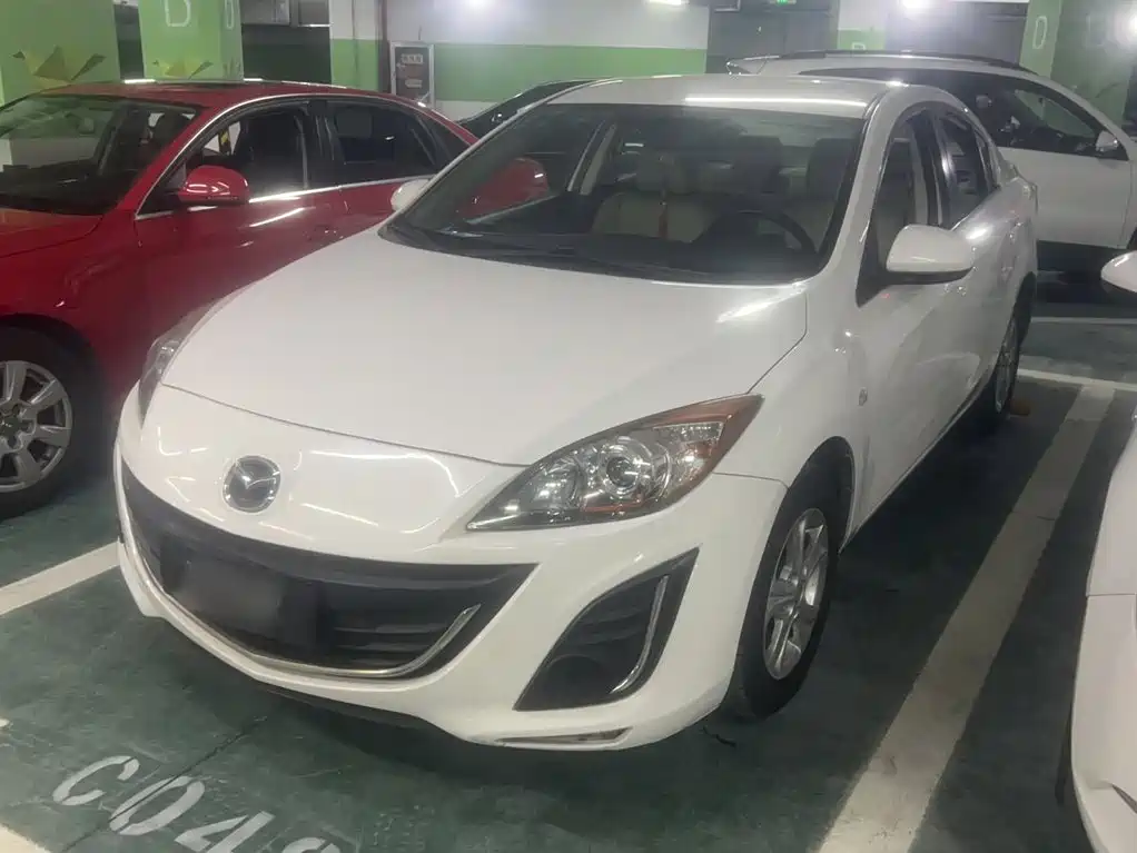 Mazda 3 Xingcheng 2015